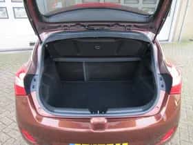 Hyundai i30 (2012) thumbnail 19