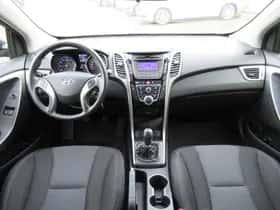 Hyundai i30 (2012) thumbnail 4