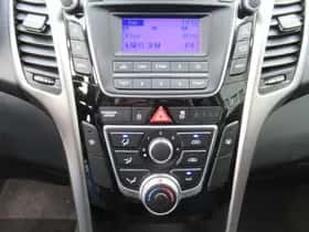 Hyundai i30 (2012) thumbnail 8