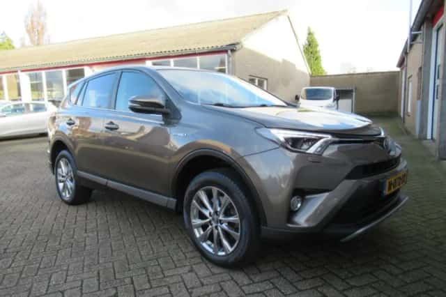 Toyota RAV4 (2017) thumbnail 15