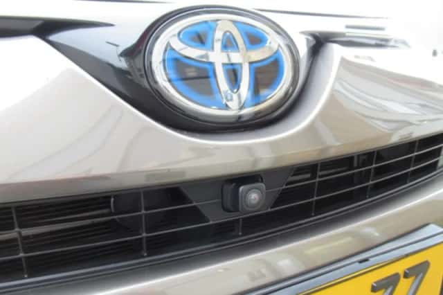 Toyota RAV4 (2017) thumbnail 20