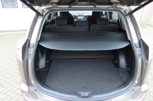 Toyota RAV4 (2017) thumbnail 23