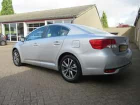 Toyota Avensis thumbnail 10
