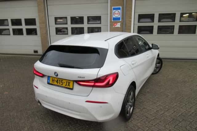 BMW 1-Serie (2020) thumbnail 2