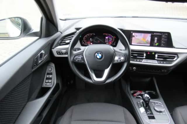 BMW 1-Serie (2020) thumbnail 3