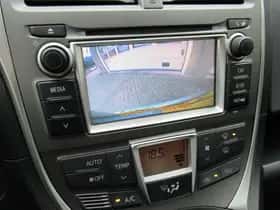 Toyota Verso-S thumbnail 11