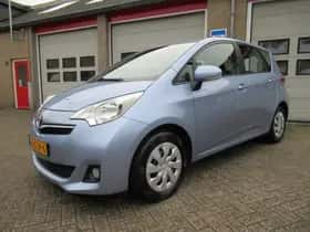 Toyota Verso-S thumbnail 17