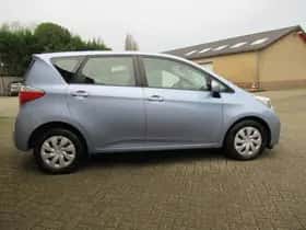 Toyota Verso-S thumbnail 20