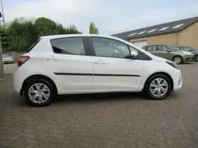 Toyota Yaris thumbnail 20