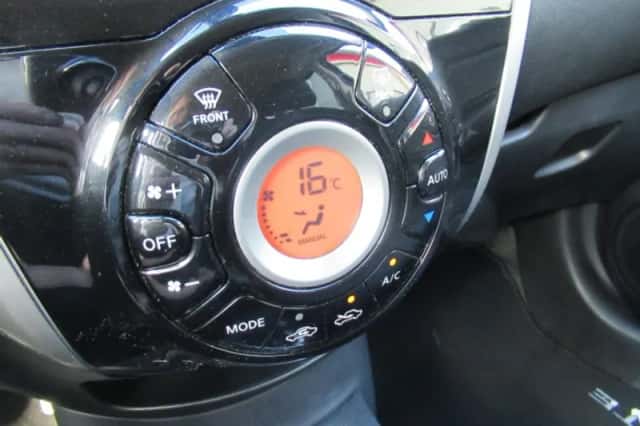 Nissan Note (2014) thumbnail 10