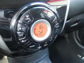 Nissan Note (2014) thumbnail 10