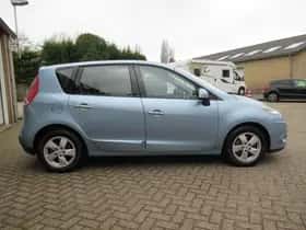 Renault Scénic (2009) thumbnail 18