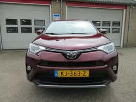 Toyota RAV4 (2016) thumbnail 17