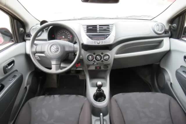 Suzuki Alto (2009) thumbnail 4