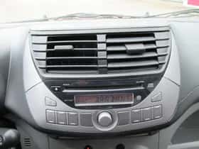 Suzuki Alto (2009) thumbnail 10