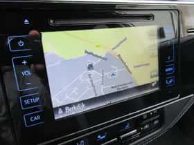 Toyota Auris (2015) thumbnail 11