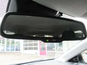 Toyota Auris (2015) thumbnail 15