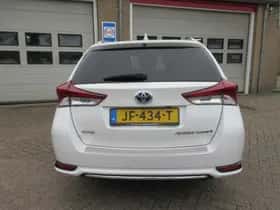 Toyota Auris (2015) thumbnail 22