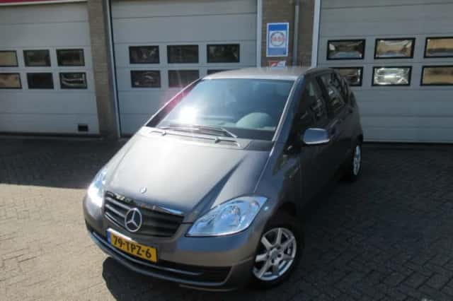 Mercedes-Benz A-Klasse (2012) thumbnail 1