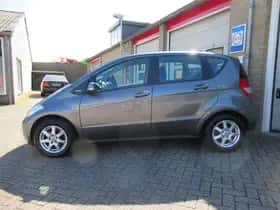 Mercedes-Benz A-Klasse (2012) thumbnail 11