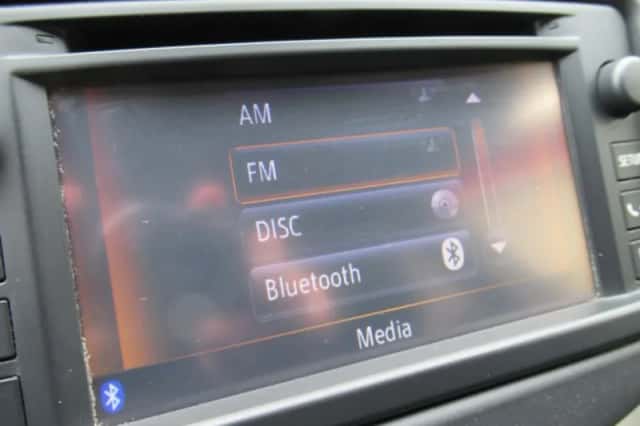 Toyota RAV4 (2012) thumbnail 11
