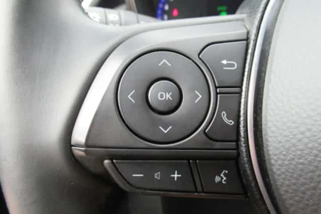 Toyota Corolla (2019) thumbnail 9
