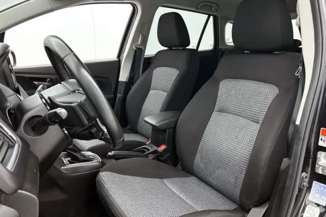 Suzuki S-Cross (2023) thumbnail 5