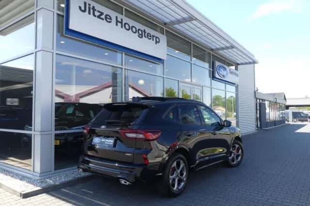 Ford Kuga (2026) thumbnail 2