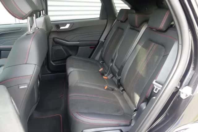 Ford Kuga (2026) thumbnail 5