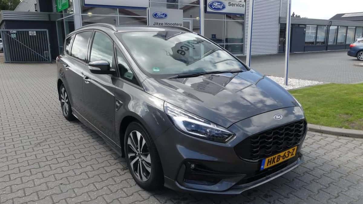 Ford S-Max (2023) — foto 1