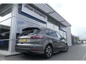 Ford S-Max (2023) thumbnail 2