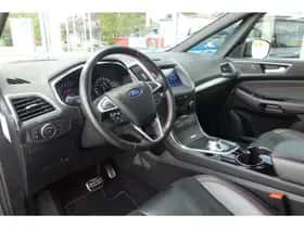 Ford S-Max (2023) thumbnail 3