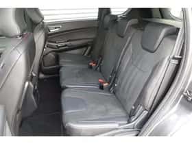 Ford S-Max (2023) thumbnail 5