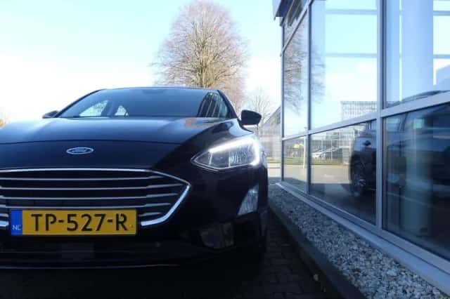 Ford Focus (2018) thumbnail 3