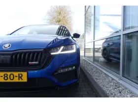 Škoda Octavia (2021) thumbnail 3