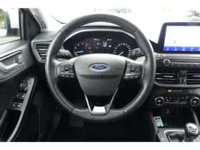 Ford Focus (2021) thumbnail 19