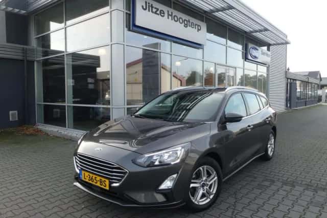 Ford Focus (2021) thumbnail 1