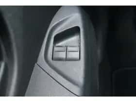 Peugeot 108 (2015) thumbnail 27