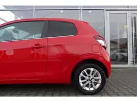 Peugeot 108 (2015) thumbnail 9