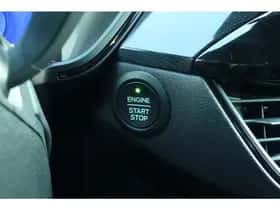 Ford Kuga (2022) thumbnail 41
