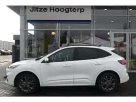 Ford Kuga (2022) thumbnail 6