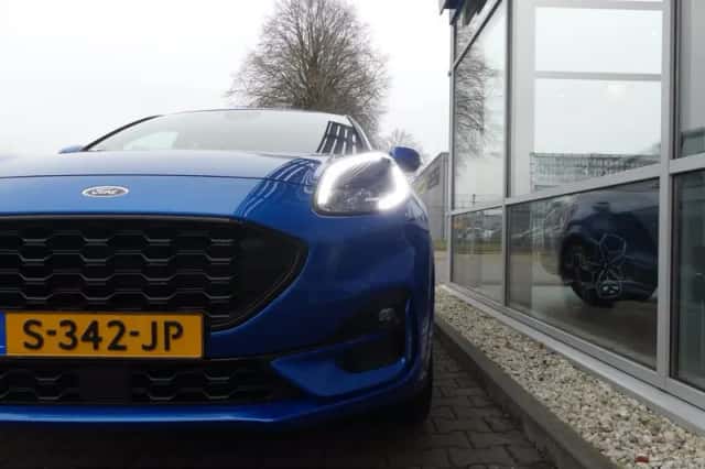 Ford Puma (2023) thumbnail 3