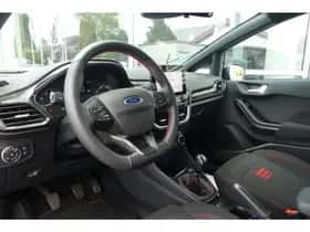 Ford Fiesta (2022) thumbnail 3
