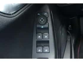 Ford Fiesta (2022) thumbnail 35