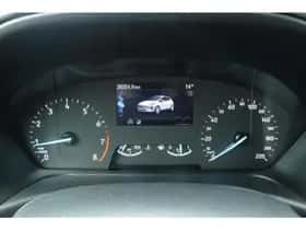 Ford Fiesta (2022) thumbnail 9