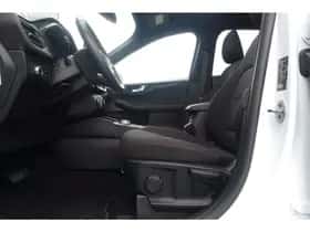 Ford Kuga (2022) thumbnail 21
