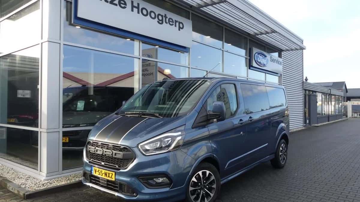 Ford Transit (2023) — foto 1