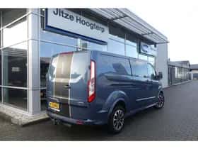 Ford Transit (2023) thumbnail 2
