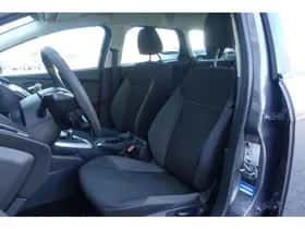 Ford Focus (2011) thumbnail 15
