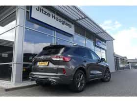 Ford Kuga (2021) thumbnail 2